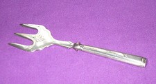 ART DECO 1919 FULLY HALLMARKED STERLING SILVER TOASTING FORK ANTIQUE