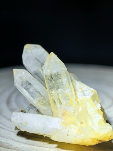 Raw quartz crystal cluster - raw,