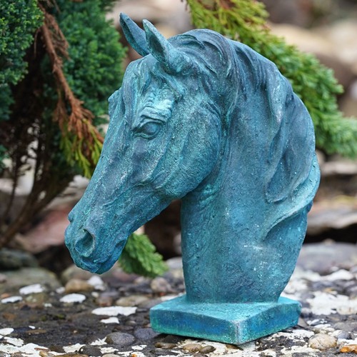 Cast iron horse head - iron,