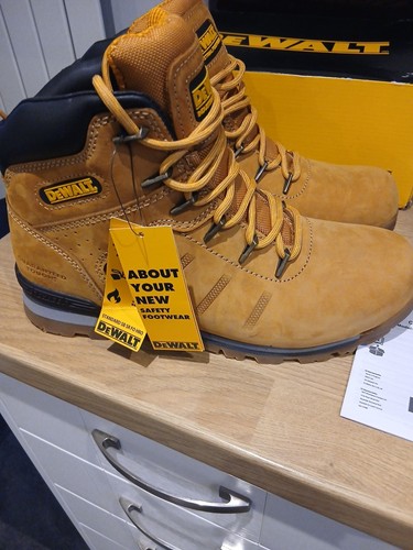 Dewalt carlisle safety boot - carlisle,