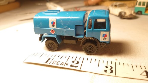 Toy petrol tanker