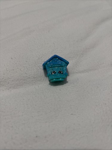 Shopkins pup house - shopkins, pup-e