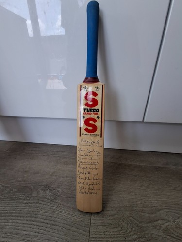 Cricket bat memorabilia - cricket,