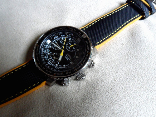 Black rubber silicone watch - rubber,