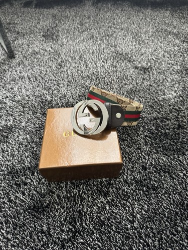 Gucci interlocking buckle - gucci,