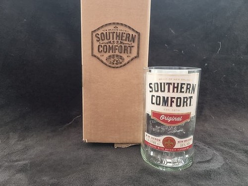 Southern comfort glass box - comfort,