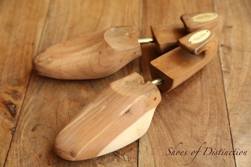 Brooks brothers wooden shoe - brooks,