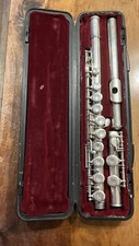 Yamaha YFL-211SII Flute with Original Hard Case - Nickel Silver