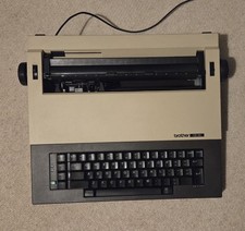 Brother Typewriter CE25