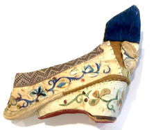 Antique tiny embroidered Chinese Lotus bound foot feet slipper shoe