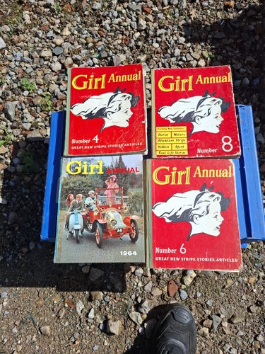 Girl annuals numbers - 4, 8