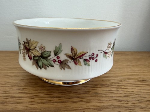 Vintage royal standard - standard, lyndale