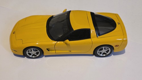 Models 2000 chevrolet - ut, 1:18