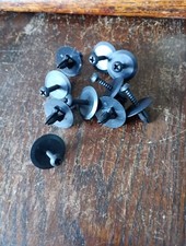 Ford Capri Plastic Push Fasteners Door Cards