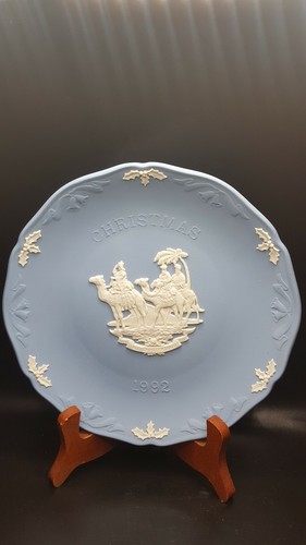 Vintage wedgewood christmas - vintage,