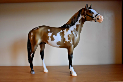 Breyer model horse - horse,