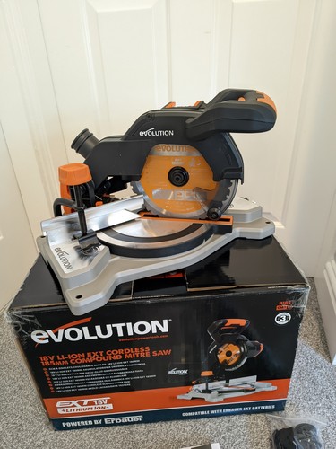 Evolution compound mitre - mitre, saw