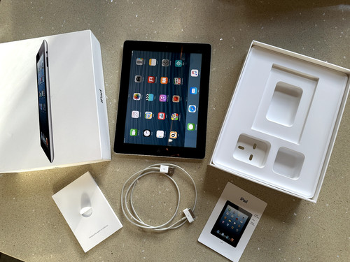 Apple ipad tablet - ipad, (a1395)