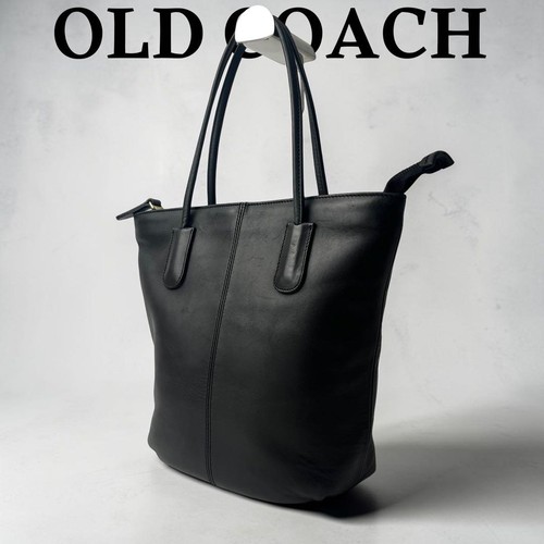 Excellent condition old coach - old,