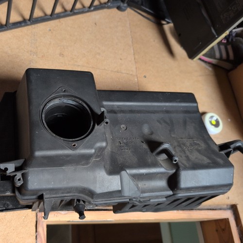 Ford focus mk2 225 standard - st,