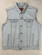 Levi’s Denim Sleeveless Jacket Men’s XL Light Wash Blue Vest 100 Percent Cotton