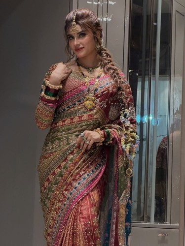 Bollywood designer saree - bollywood,