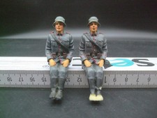 Hausser NK 7.50 cm 2 x Seat Figure Air Force Soldiers for Military Vehicles, Faulty