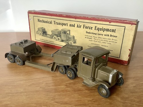 Britains military underslung - military,