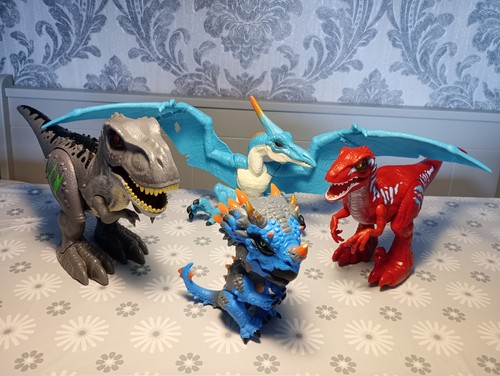 Zuru fingerlings interactive - zuru,
