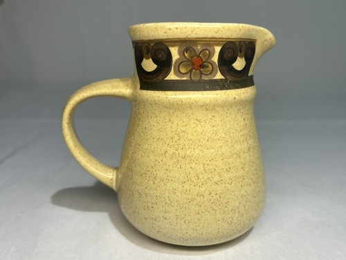 Meakin aquarius jug milk - &, g