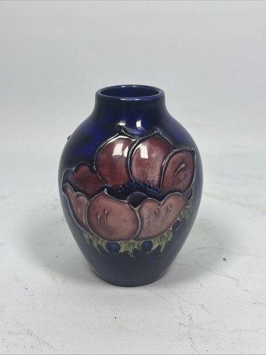 Beautiful walter moorcroft - beautiful,