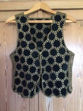 FUNKY BLACK & BROWNY GOLD FAUX SUEDE PATCHWORK & CROCHETED WAISTCOAT M