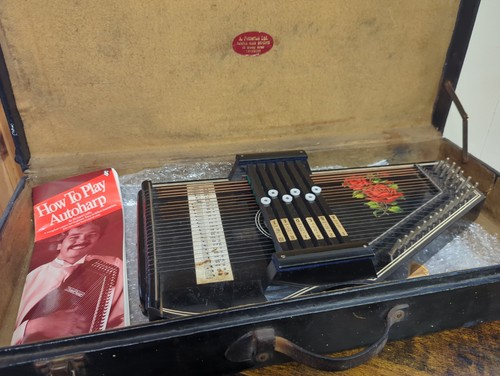 Vintage chord zither - chord,