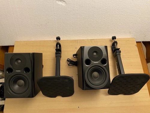 Fostex studio monitors - studio, model