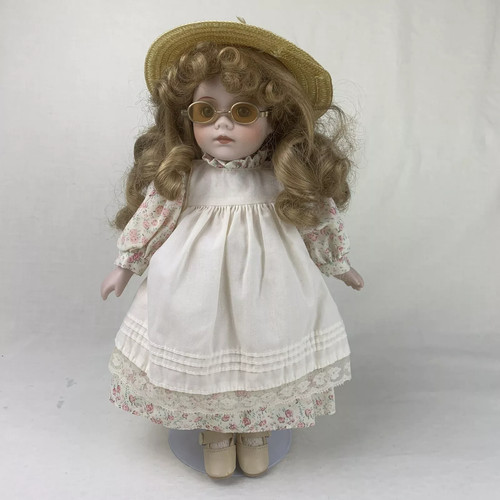 Porcelain alberon doll - ,