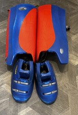 Red And Blue Obo Leguards And