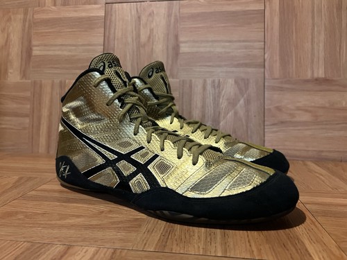 Asics jordan burroughs - sz,