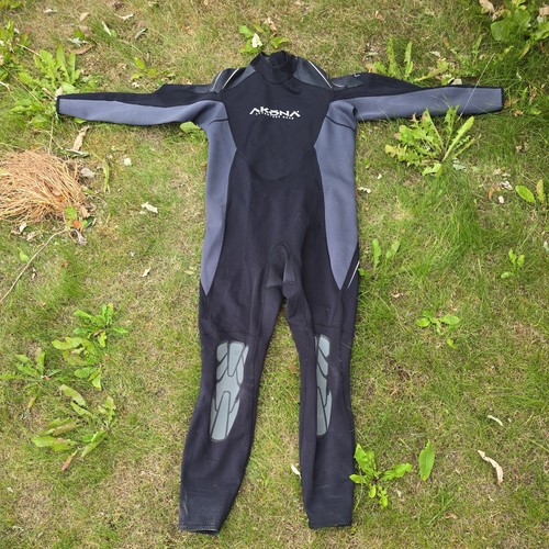Akona adventure gear - akona, full