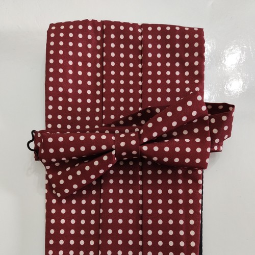Cumberband and bow tie - and, set