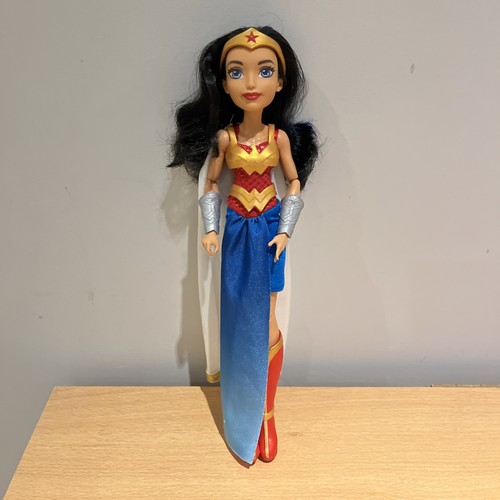 Super hero girls - dc,