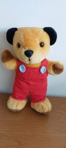 Titan sooty from and - sooty,