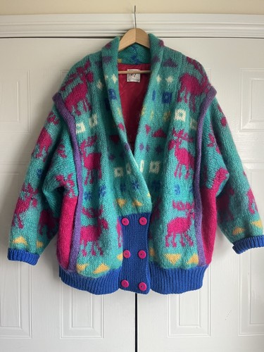 Stunning vintage 1980s hand - stunning,