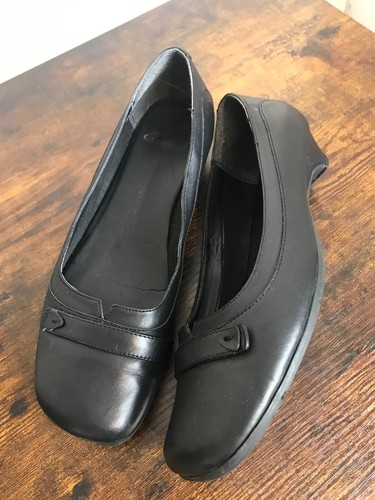 Black leather vintage - black,