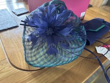 Jaques Vert Women's Facinator