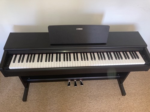 Yamaha ydp 144b - ydp-144b,