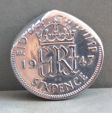 Genuine 1947 UK  Sixpence Coin