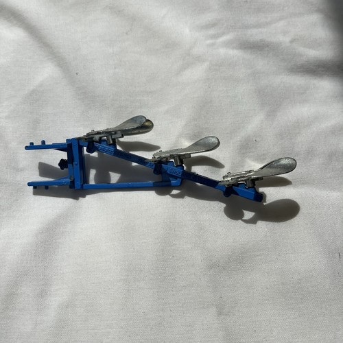 Britains 9546 three furrow - 9546,
