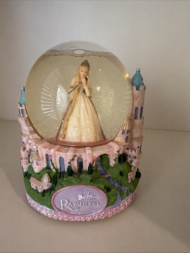 Rare 2002 barbie rapunzel - 2002, as