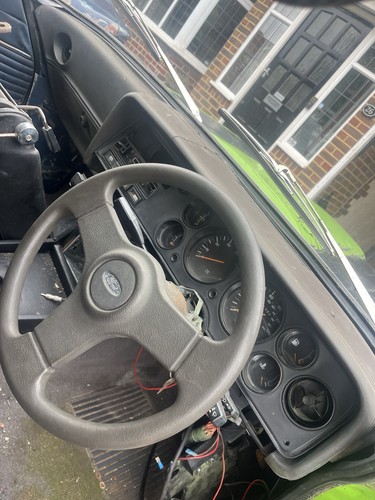Ford capri mk3 3ltr dash - ford,