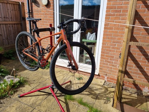 2022 liv devote small gravel - 2022,
